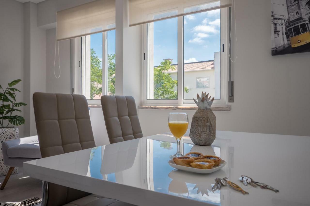 Rent4Rest Sao Bento Charming Apartment ลิสบอน ภายนอก รูปภาพ